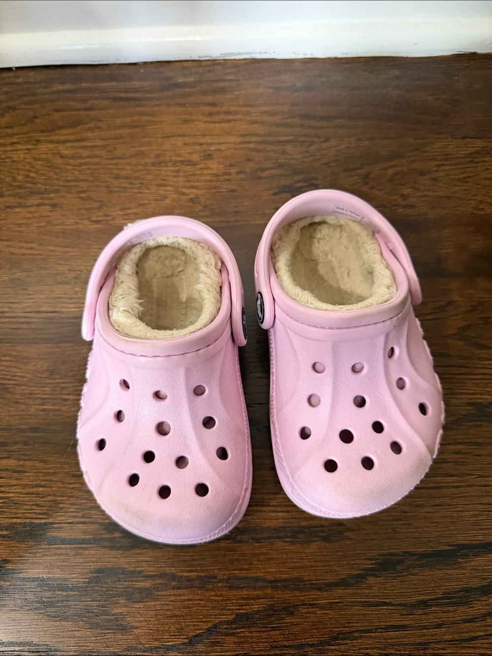 CROCS Kids Pink Fuzzy Lined Clogs